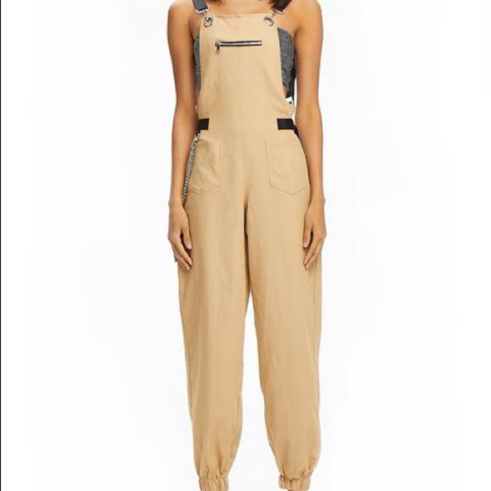 I am Gia cobain overalls